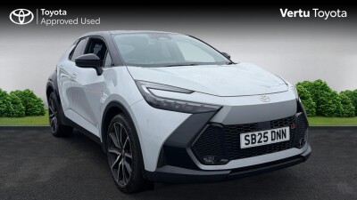 2025 TOYOTA C HR 2.0 HYBRID GR SPORT 5DR CVT HYBRID HATCHBACK 7,756 MI 2025 REG... photo